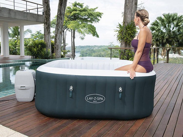 LAY-Z Spa Ibiza Bestway AirJet Uppblåsbar Jacuzzi 4-6 Personer