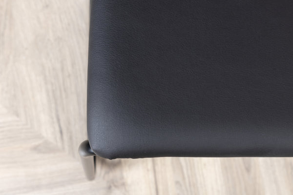 Matstolar KENTH PU 76x40x52cm Svart-2st